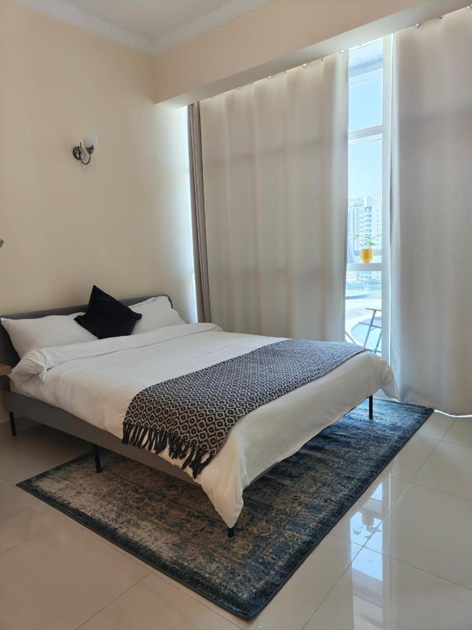 Studio In The Heart Of Sports City -Great View & Amenities! Dubaï Extérieur photo